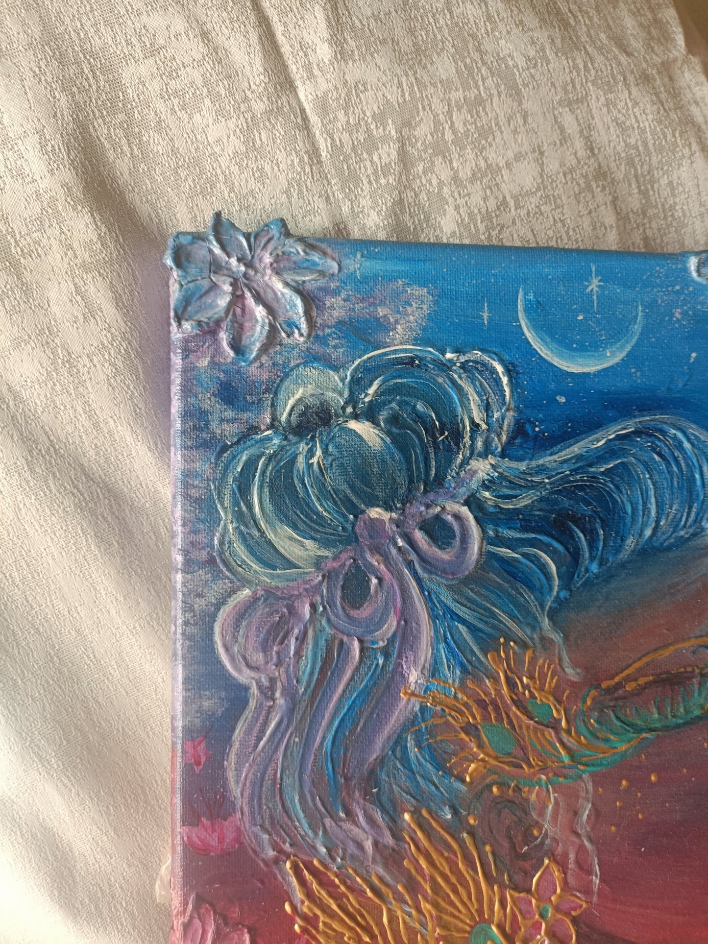 Rapariga entre penas douradas- pintura original